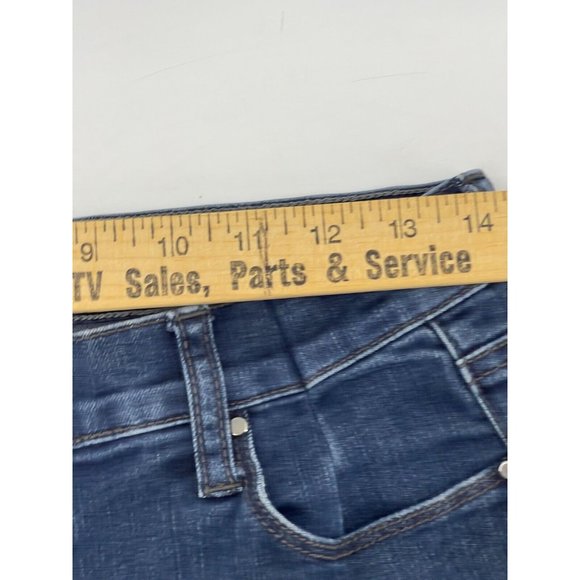 DKNY Jeans Women's Soho Skinny 5 Pocket Denim Jeans Size 6  28W - Picture 9 of 12